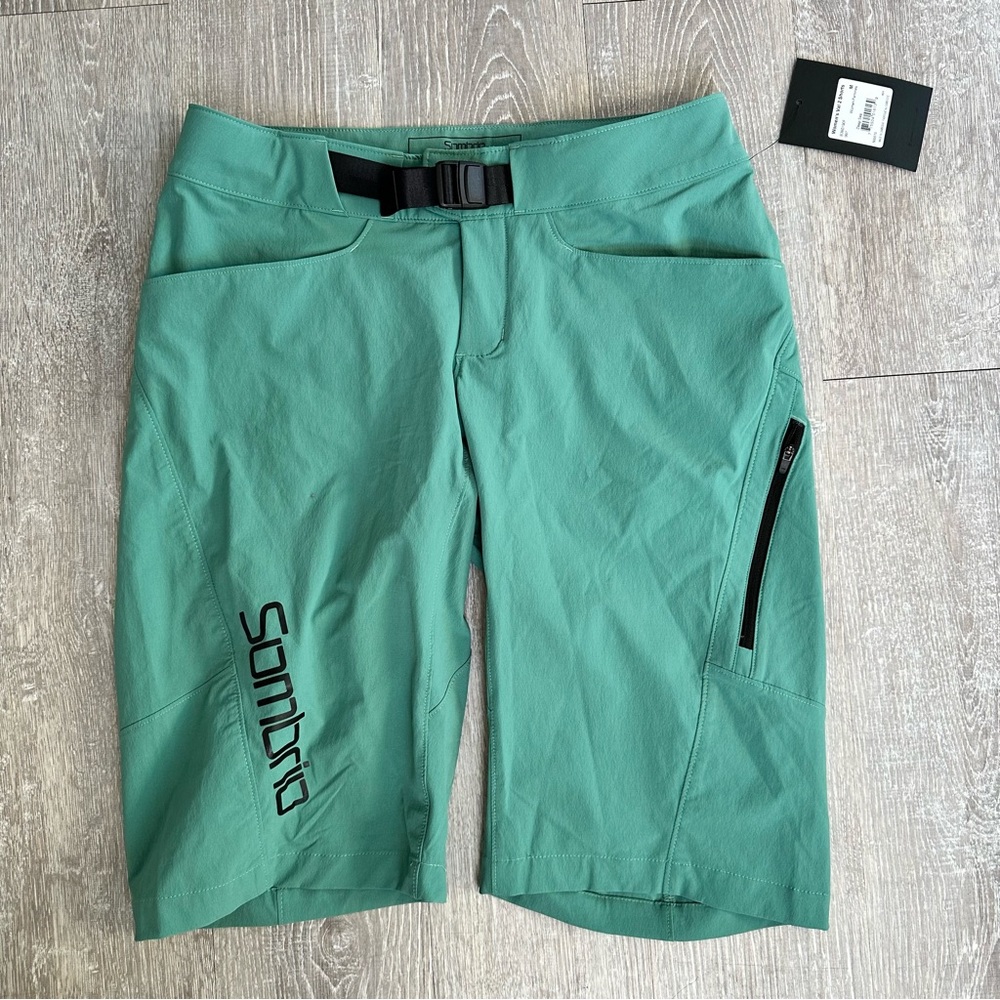 Women's MTB Shorts NWT Medium